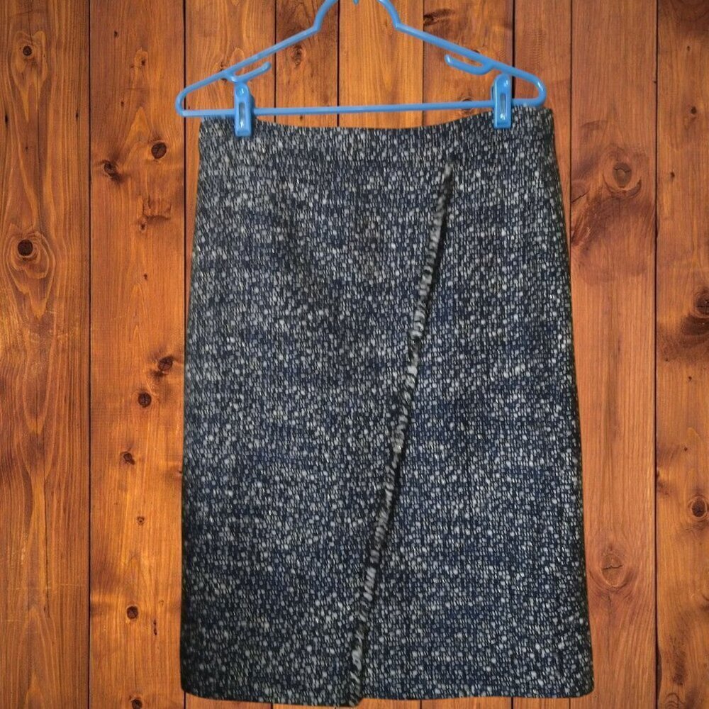 J Crew Wool Blend Navy White Tweed Faux Wrap Fringe Pencil Skirt Size 6 Classic